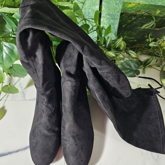 Nine West Over the Knee High Slim-fit Block Heels Boots Faux Suede 9M ~ NWOT - Picture 4 of 10